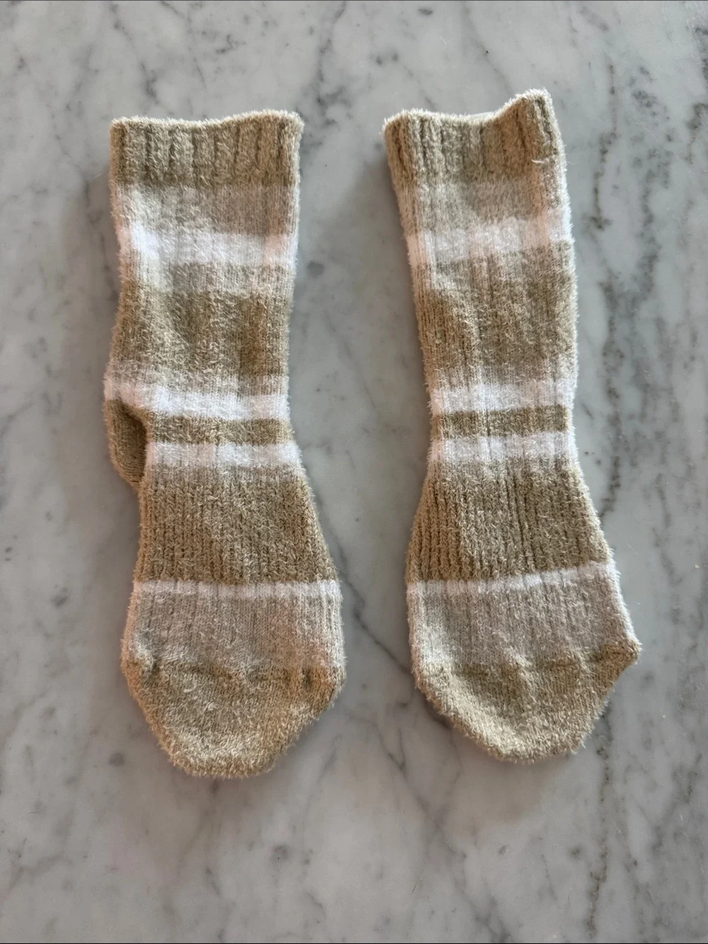 lululemon women’s socks - small